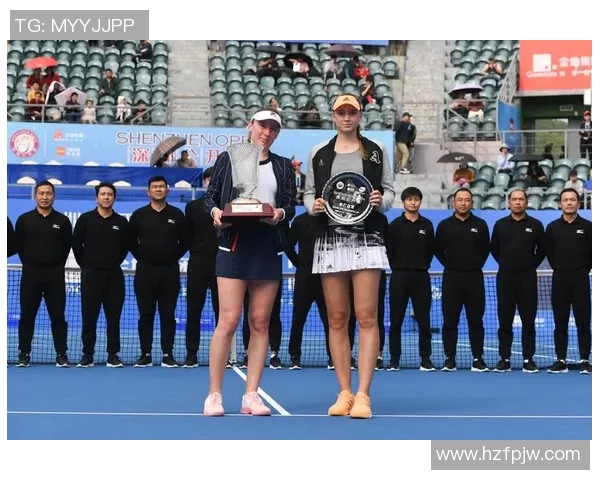 深圳网球队在世界锦标赛中的灵活性与战术应变能力全面分析 深圳网球队在世界锦标赛中的灵活性与战术应变能力全面分析